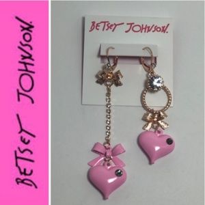 Betsey Johnson Pink Bubble Heart Mismatch Earrings